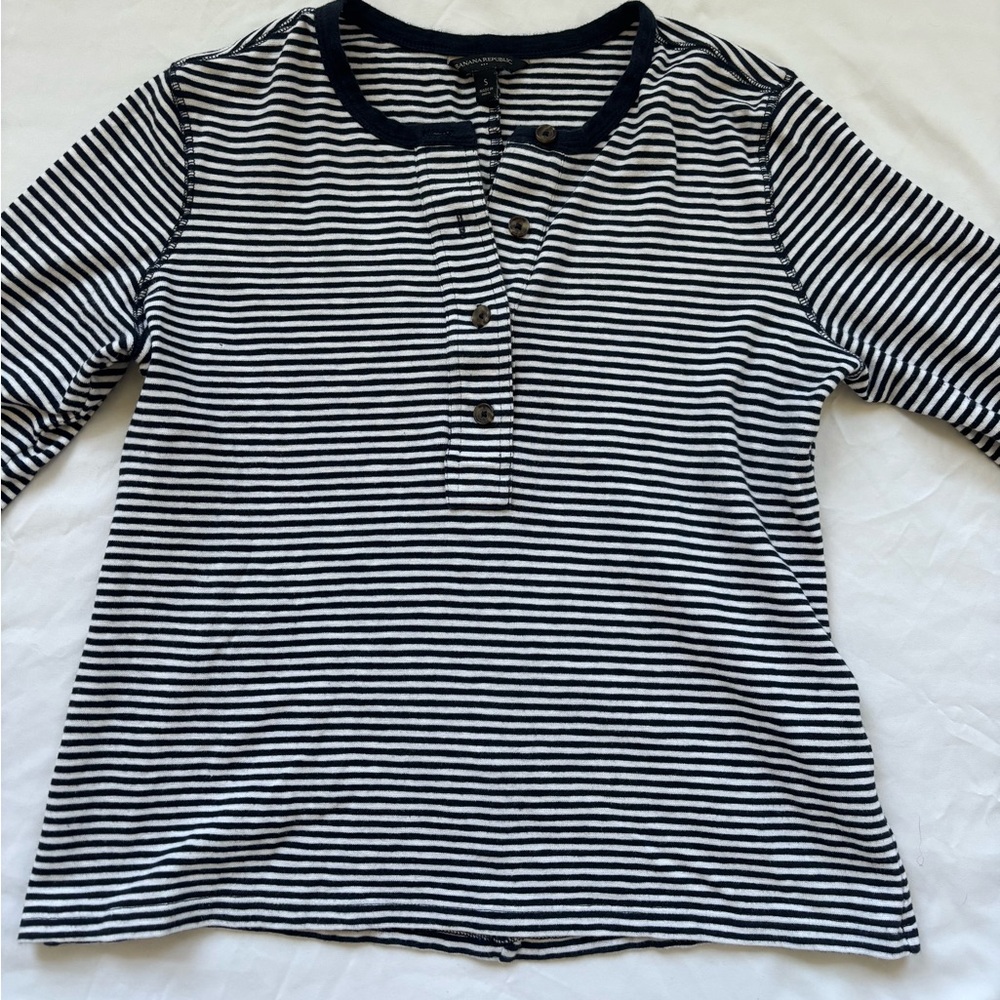 Banana Republic navy and white striped long sleeve shirt